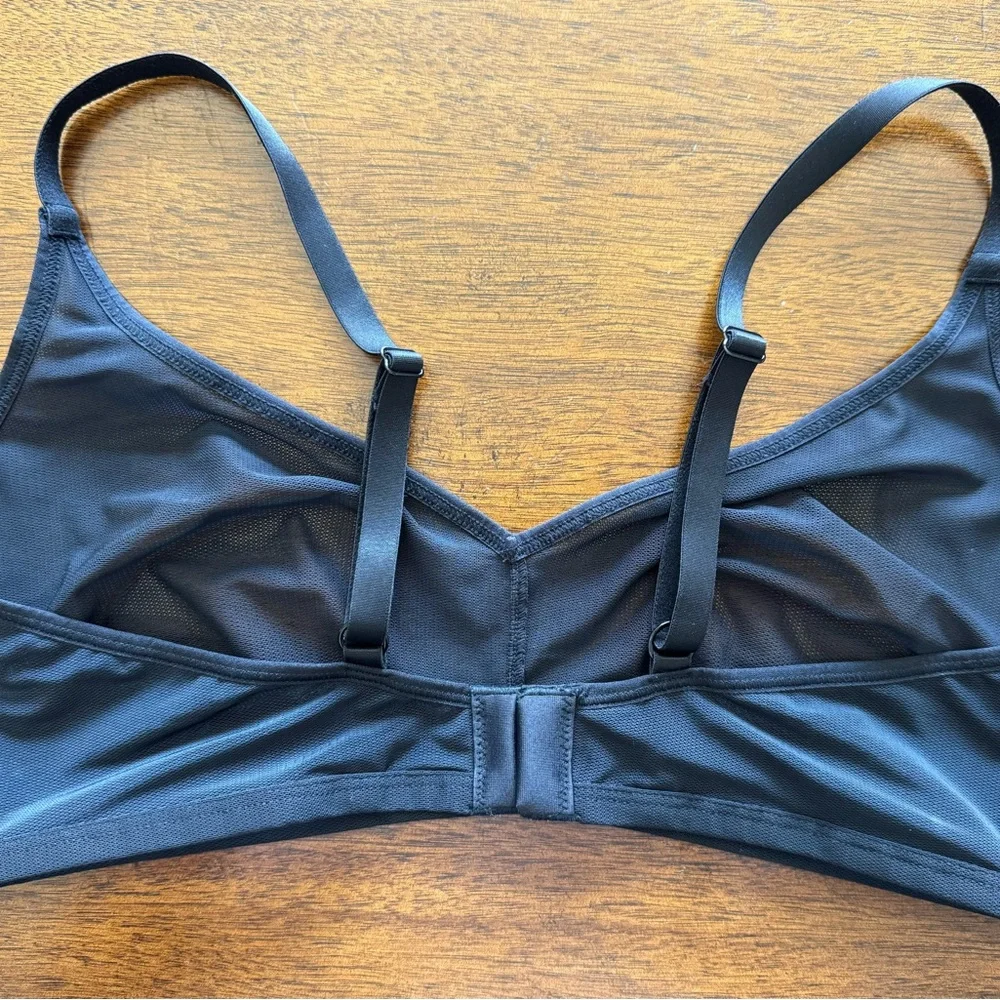 Negative Sieve Non-Wire Bra - Picture 3 of 5